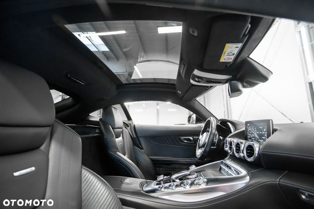 Mercedes-Benz AMG GT S Speedshift 7G-DCT - 27