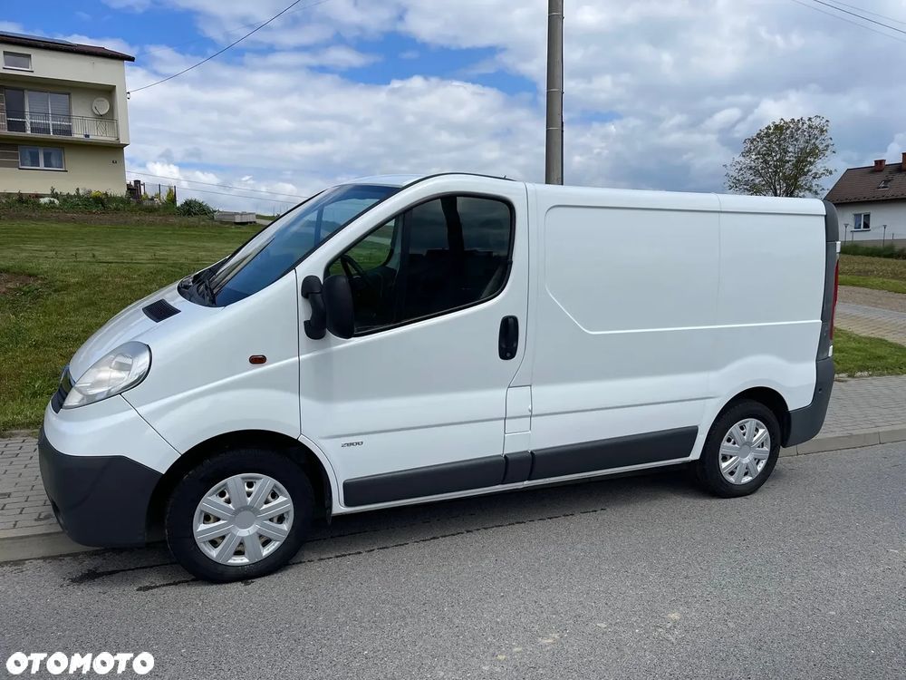 Opel Vivaro - 13