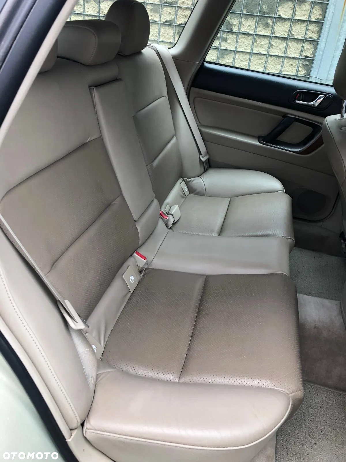 Subaru Outback Legacy 3.0 H6 - 14