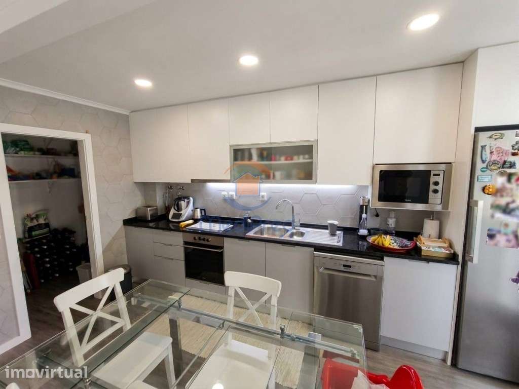 Apartamento T3 Totalmente Remodelado | Reboleira, Amadora - Grande imagem: 4/23