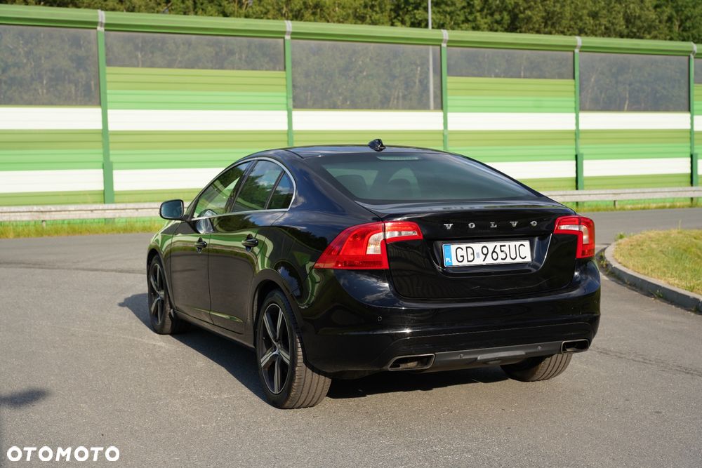Volvo S60 T5 Drive-E Summum - 8