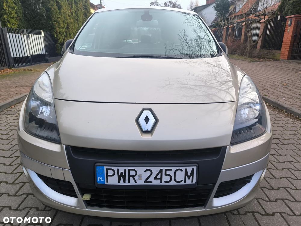 Renault Scenic TCe 130 Dynamique - 11