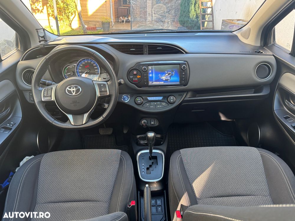 Toyota Yaris - 3