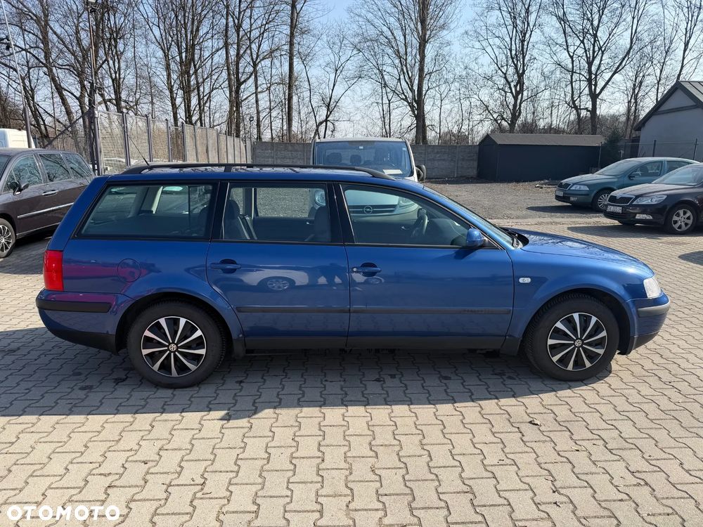 Volkswagen Passat 1.8 Comfortline - 6