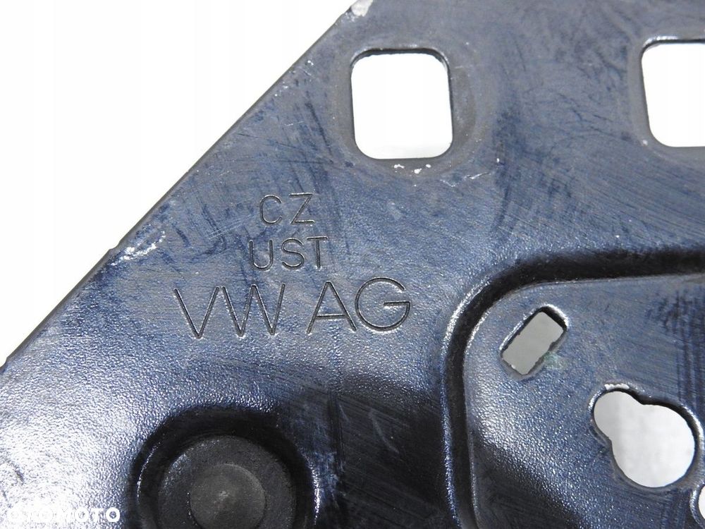 ZAMEK MASKI AUDI A6 C6 - 6