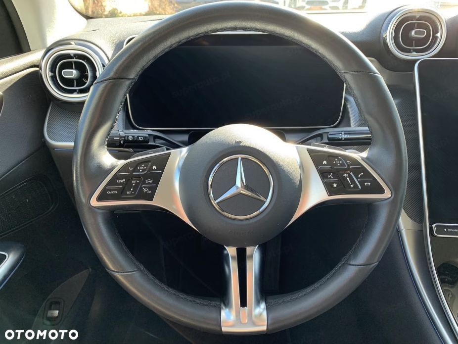 Mercedes-Benz GLC - 8