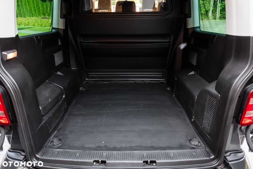 Volkswagen Multivan 2.0 TDI L1 Highline 4Motion DSG - 15