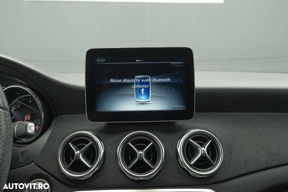 Mercedes-Benz GLA 200 d 4MATIC Aut. - 21