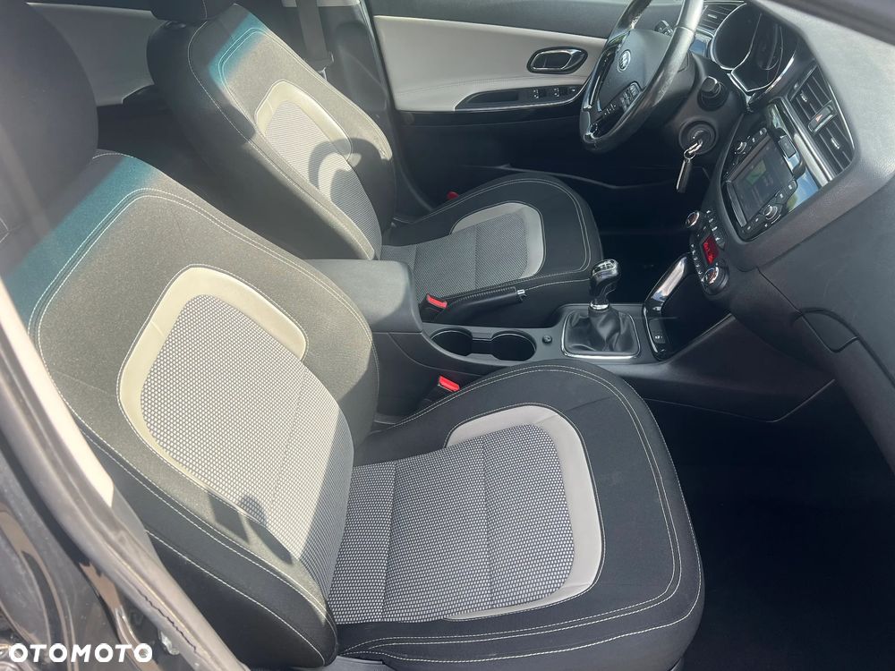 Kia Ceed 1.4 CVVT Edition 7 - 10