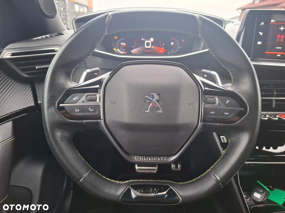 Peugeot 2008 1.5 BlueHDi GT Line S&S EAT8 - 24