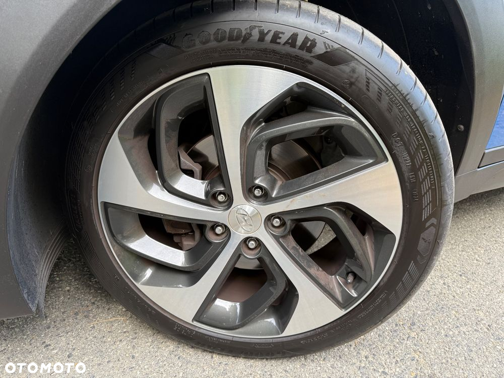 Hyundai Tucson 1.6 Turbo 4WD DCT Passion Plus - 20