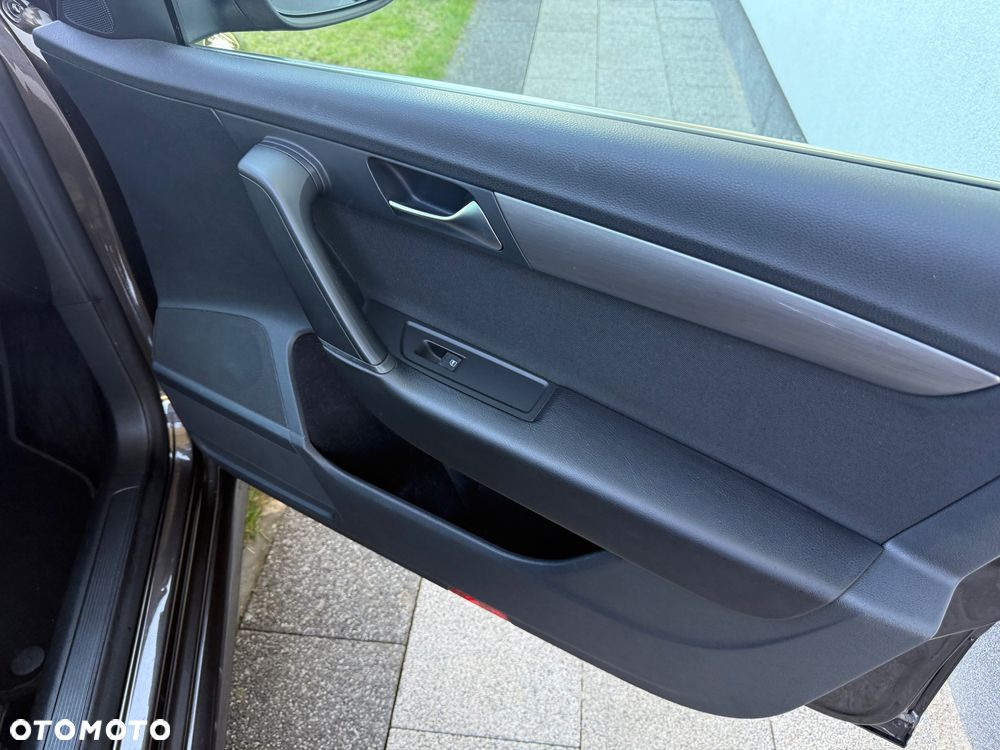 Volkswagen Passat 1.4 TSI BlueMotion Technology Comfortline - 19