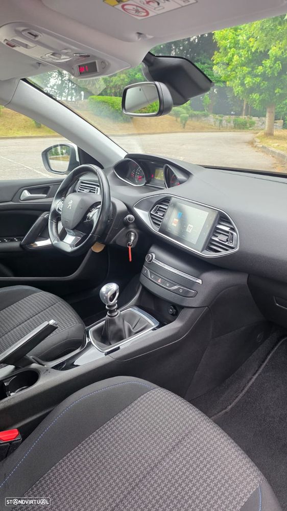 Peugeot 308 SW 1.5 BlueHDi Allure - 10