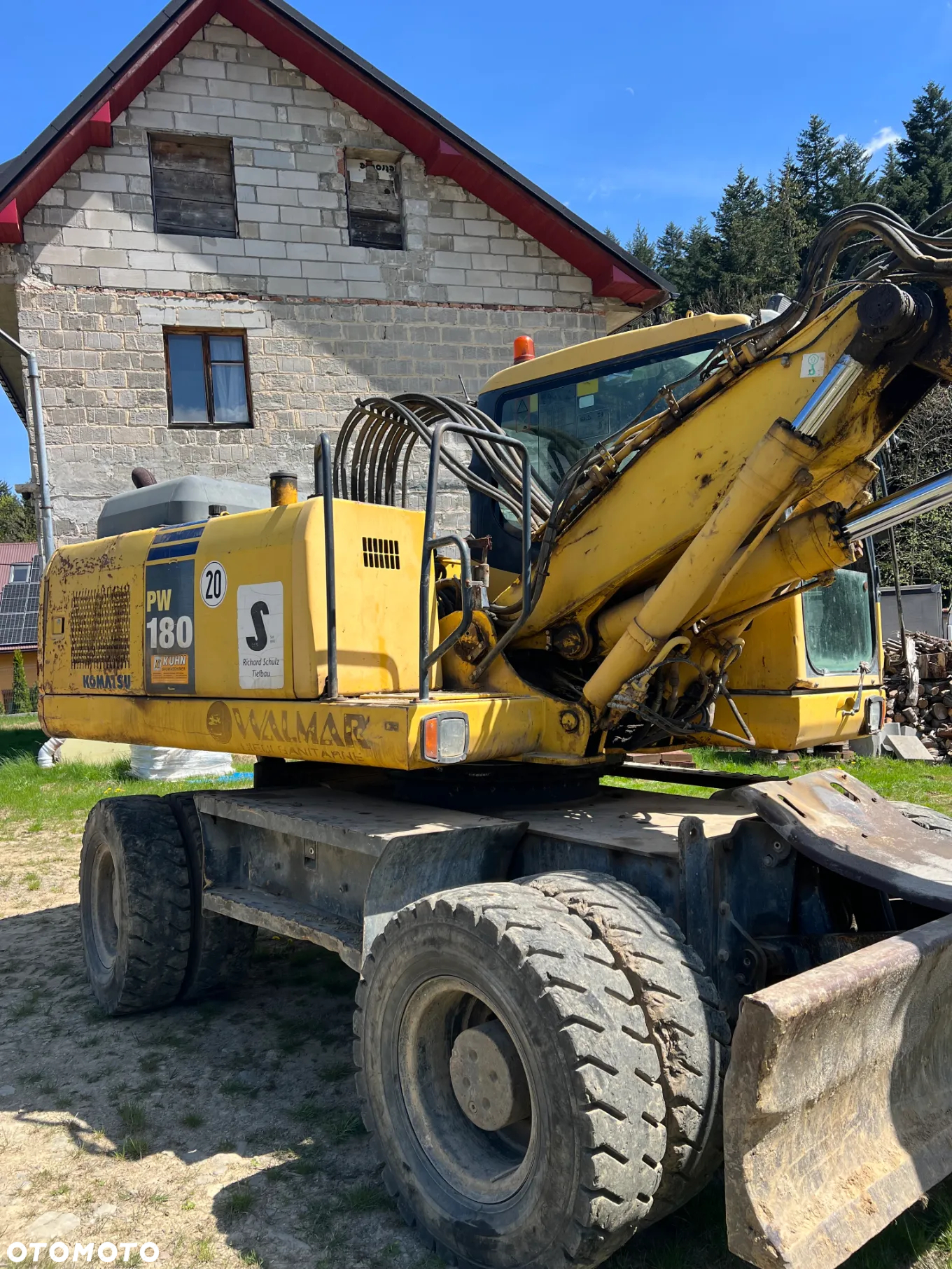 Komatsu PW180 - 4