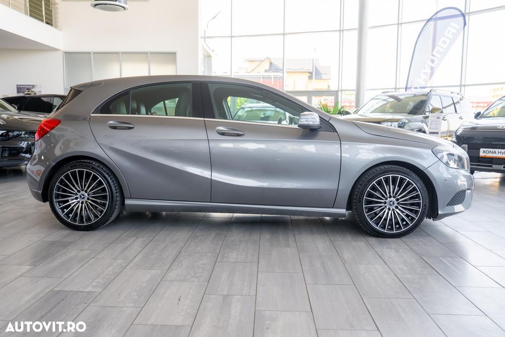 Mercedes-Benz A 200 CDI 4Matic 7G-DCT - 9