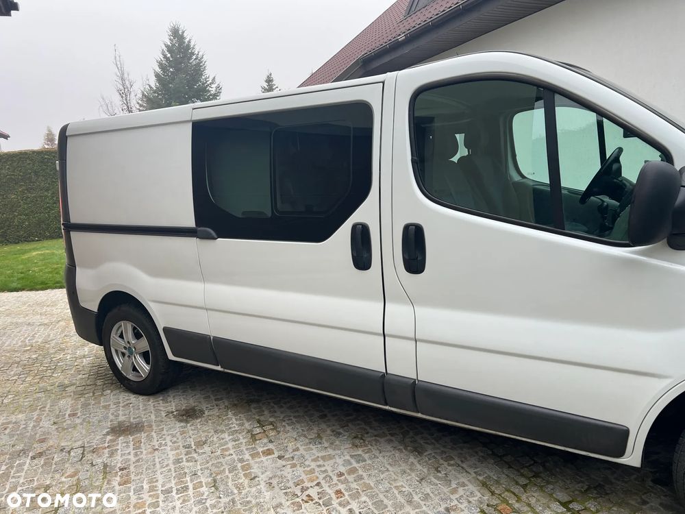 Renault trafic - 5