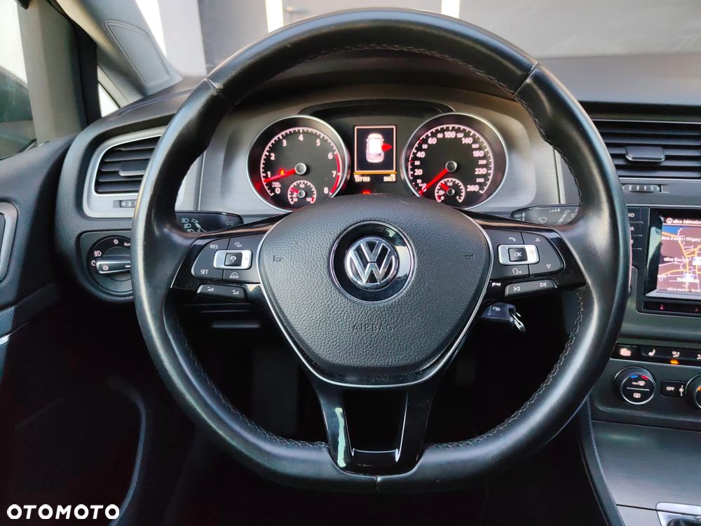 Volkswagen Golf 1.4 TSI BMT Comfortline Perfectline - 32
