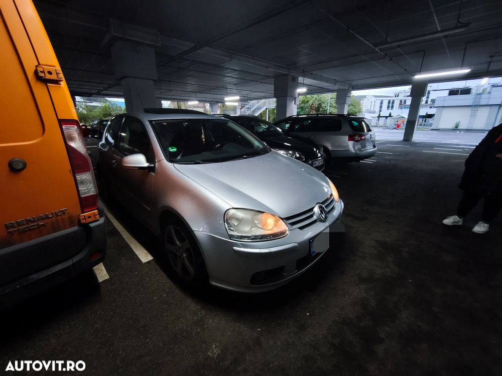 Volkswagen Golf 1.6 Comfortline - 2