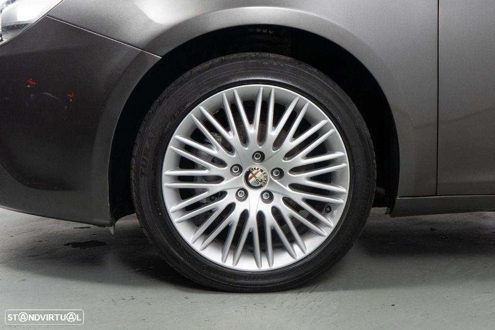 Alfa Romeo Giulietta 1.6 JTDM Exclusive - 24