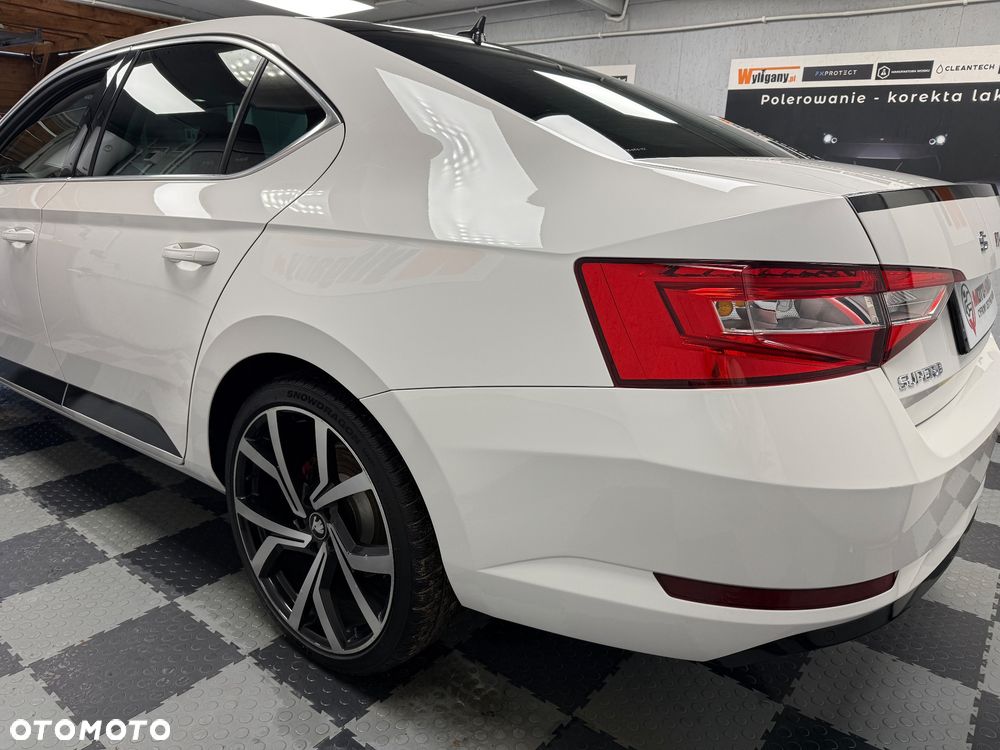 Skoda Superb - 19