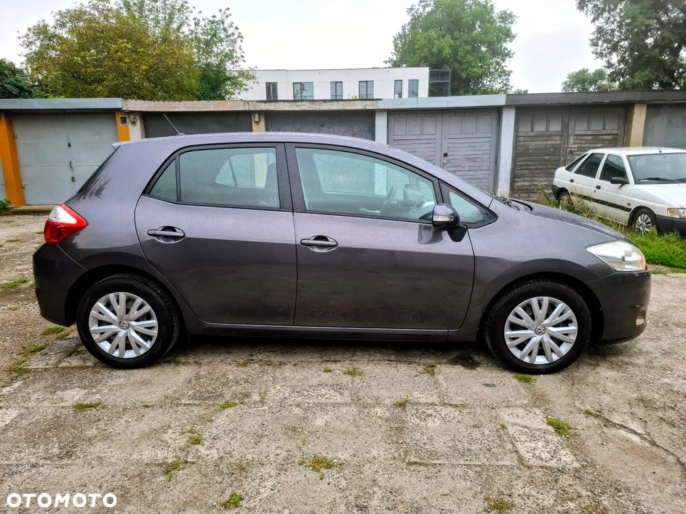 Toyota Auris - 26