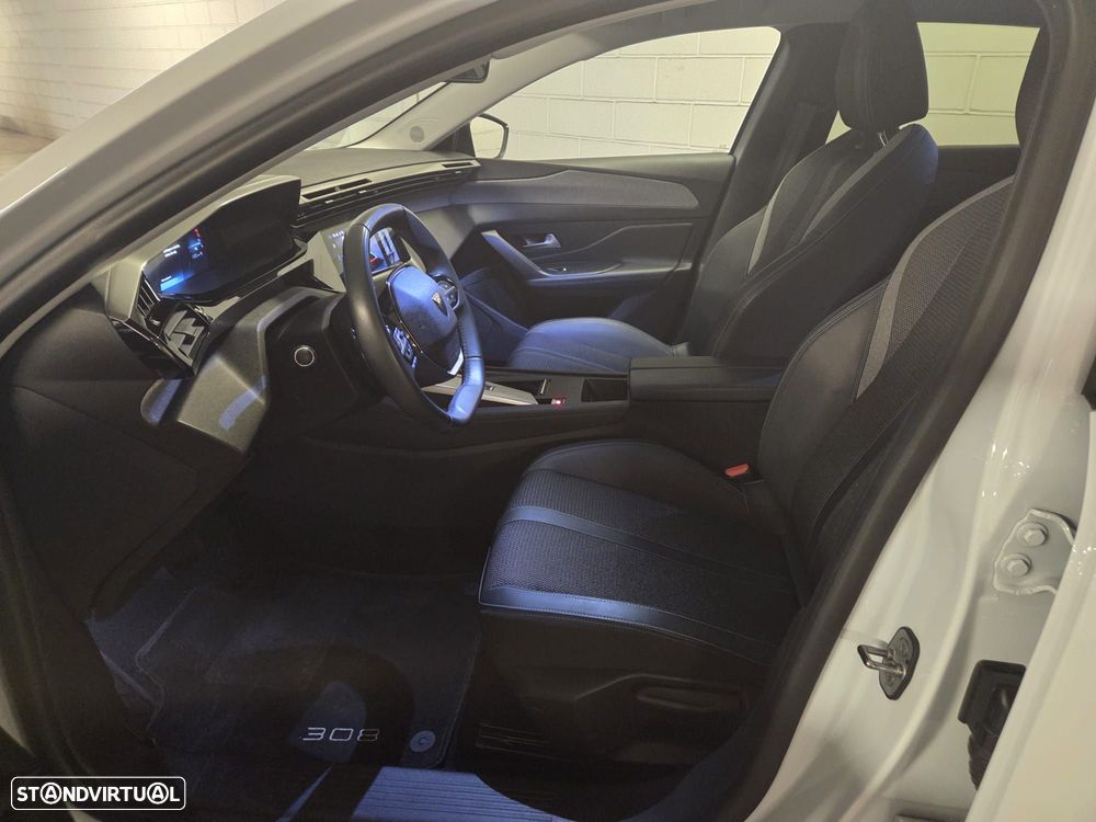 Peugeot 308 1.5 BlueHDi Allure Pack EAT8 - 22