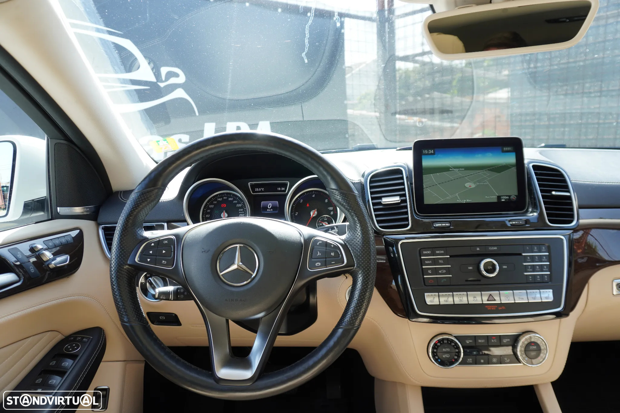 Mercedes-Benz GLE 350 d 4Matic 9G-TRONIC AMG Line - 13