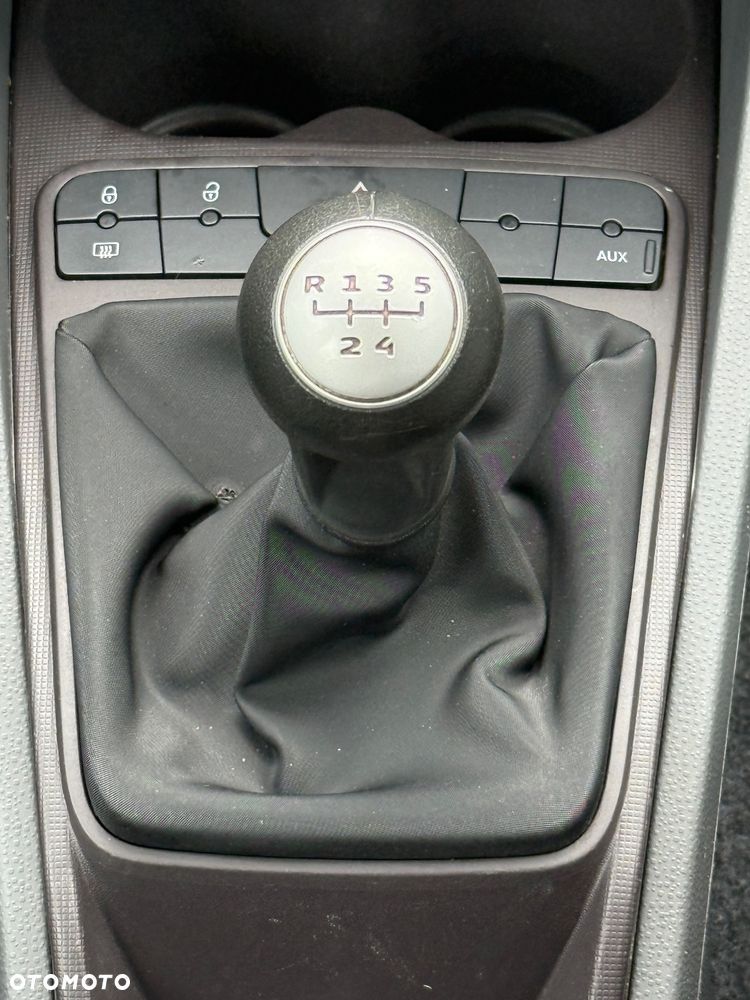 Seat Ibiza 1.4 16V Reference - 21