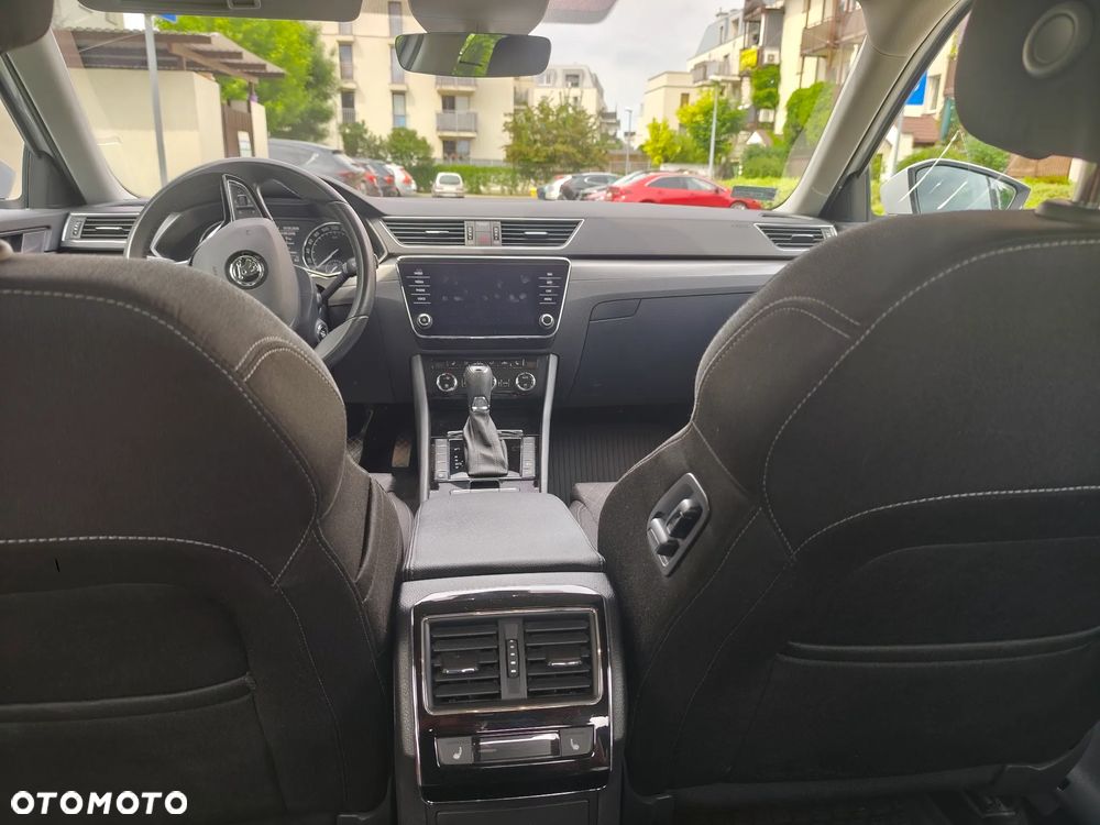 Skoda Superb 1.5 TSI ACT Style DSG - 21