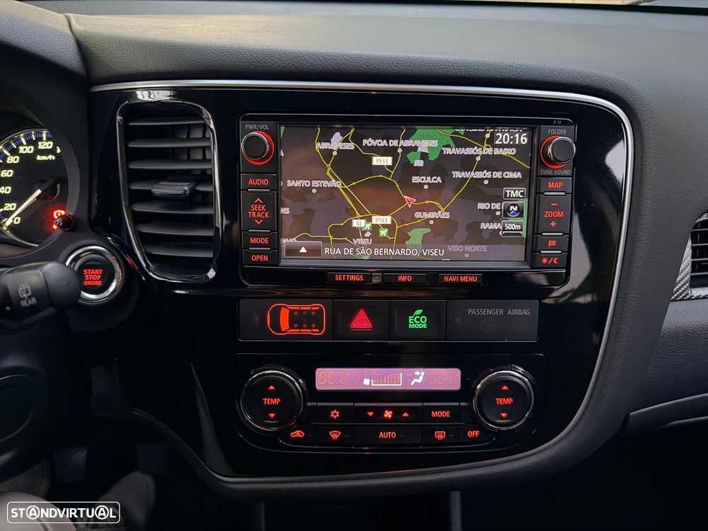 Mitsubishi Outlander 2.2 DI-D Instyle Navi - 8