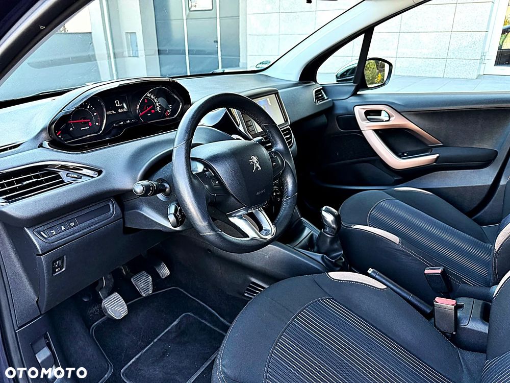 Peugeot 208 e-HDi 92 Stop&Start Style - 20