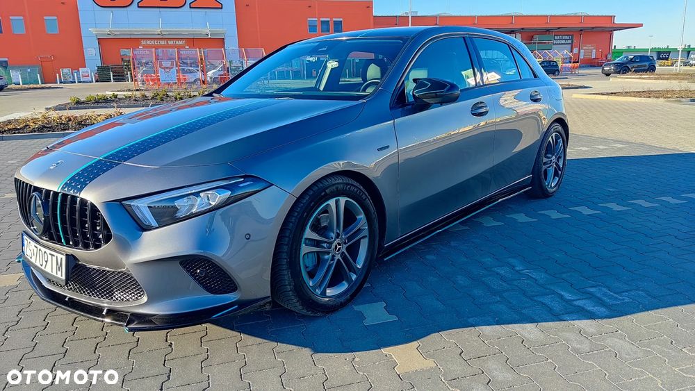 Mercedes-Benz Klasa A 180 d Progressive 7G-DCT - 3