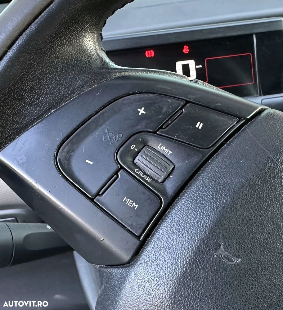 Citroën C4 Cactus - 27