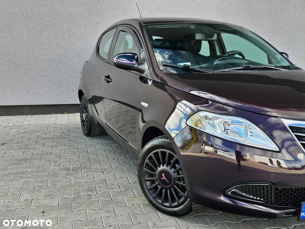 Lancia Ypsilon 1.2 8V Gold S&S - 13