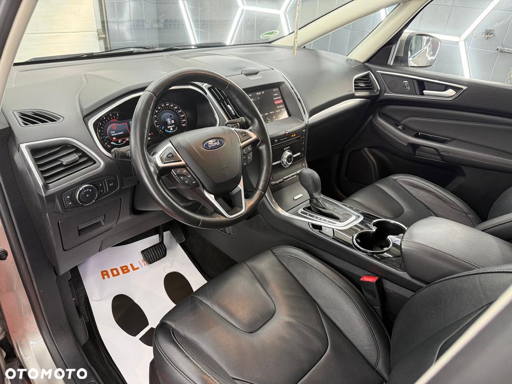 Ford S-Max 2.0 TDCi Bi-Turbo Titanium PowerShift - 27