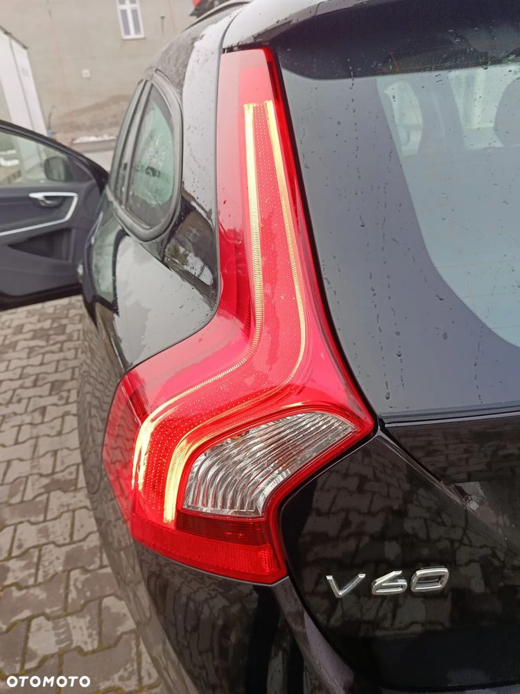 Volvo V60 T3 - 21
