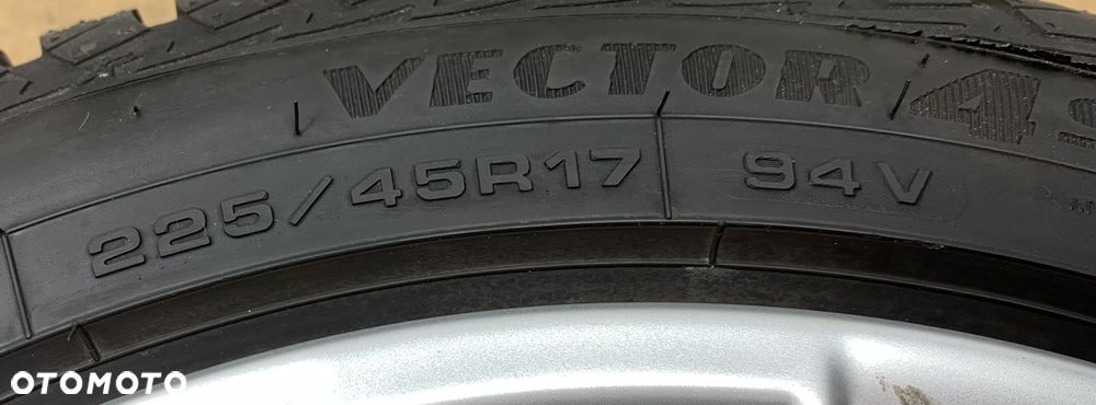 AUDI A3 8Y  OPONA 225 45  FELGA ALUMINIOWA 8Y0601025B 8J 17 5X112 ET46 - 10