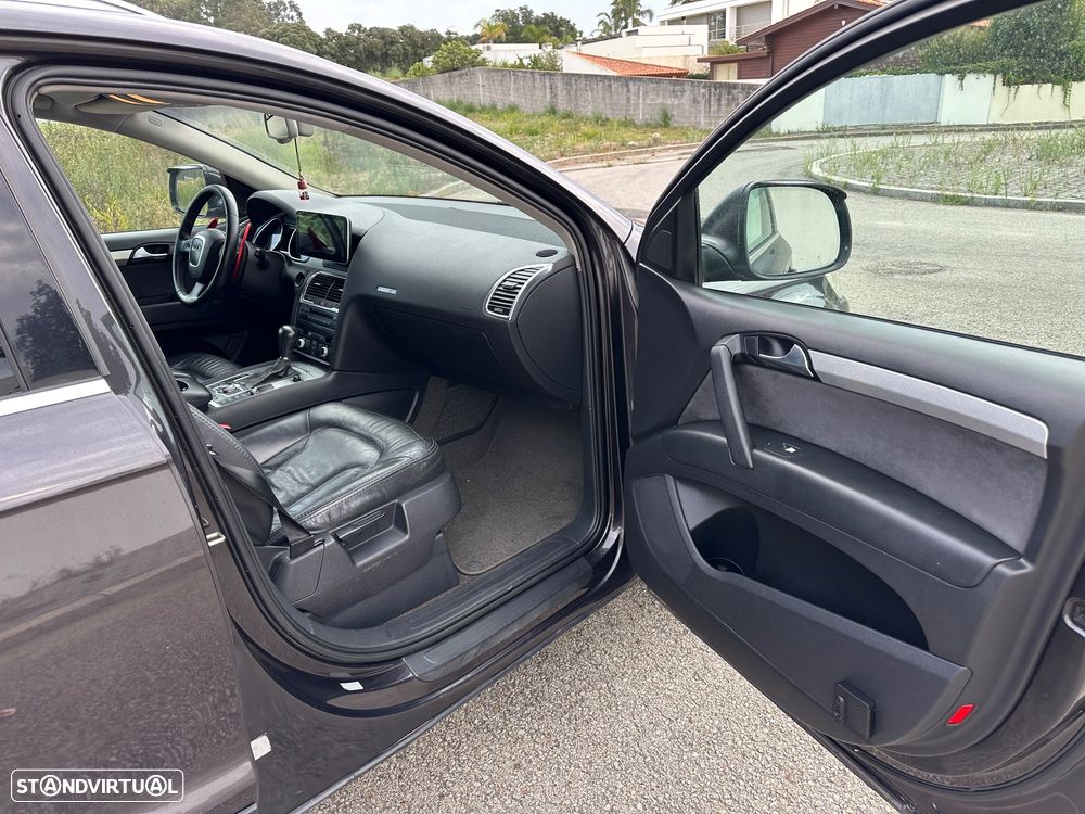 Audi Q7 3.0 V6 TDi quattro Tiptronic - 13