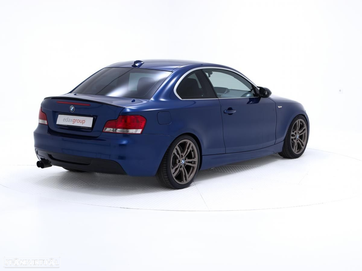 BMW 123 d Cabrio Limited Edition Lifestyle c/ M Sport Pack - 2