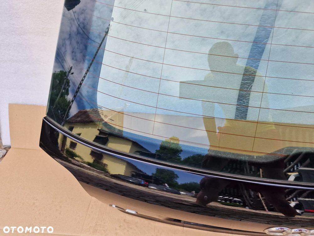 AUDI A3 8P 8P0 LIFT 03-12 3D KLAPA TYLNA TYLNIA TYŁ / KOLOR CZARNY METALIK / IDEALNA , NR AUKCJI KL5 - 6