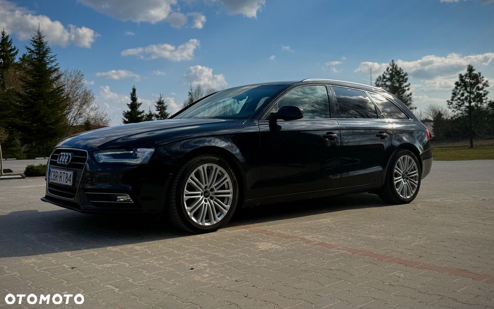 Audi A4 Avant - 4