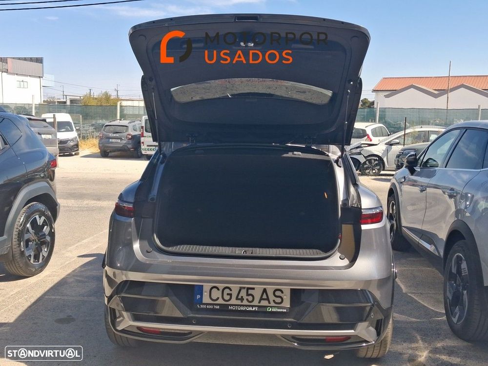 Renault Mégane E-Tech EV60 Techno Autonomia Comfort CA7 - 9
