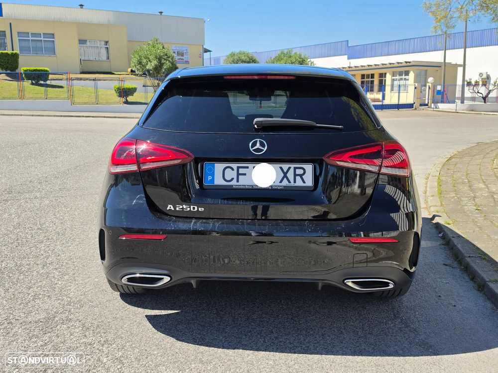 Mercedes-Benz A 250 e 8G-DCT AMG Line Advanced Plus - 13