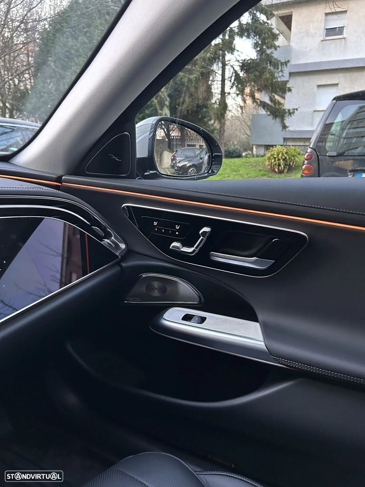 Mercedes-Benz E 300 de 4Matic 9G-TRONIC Exclusive - 10