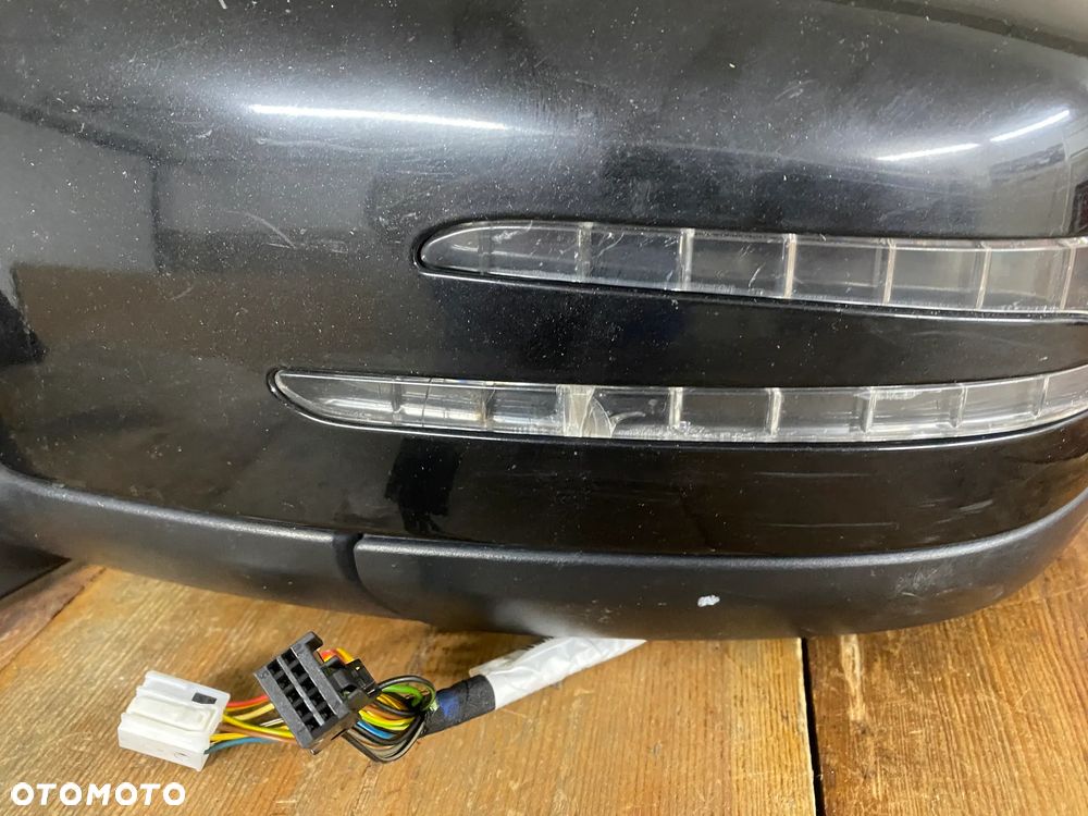 MERCEDES ml gl gle 166 lusterko prawe lewe 17 pin kolor 197 - 3