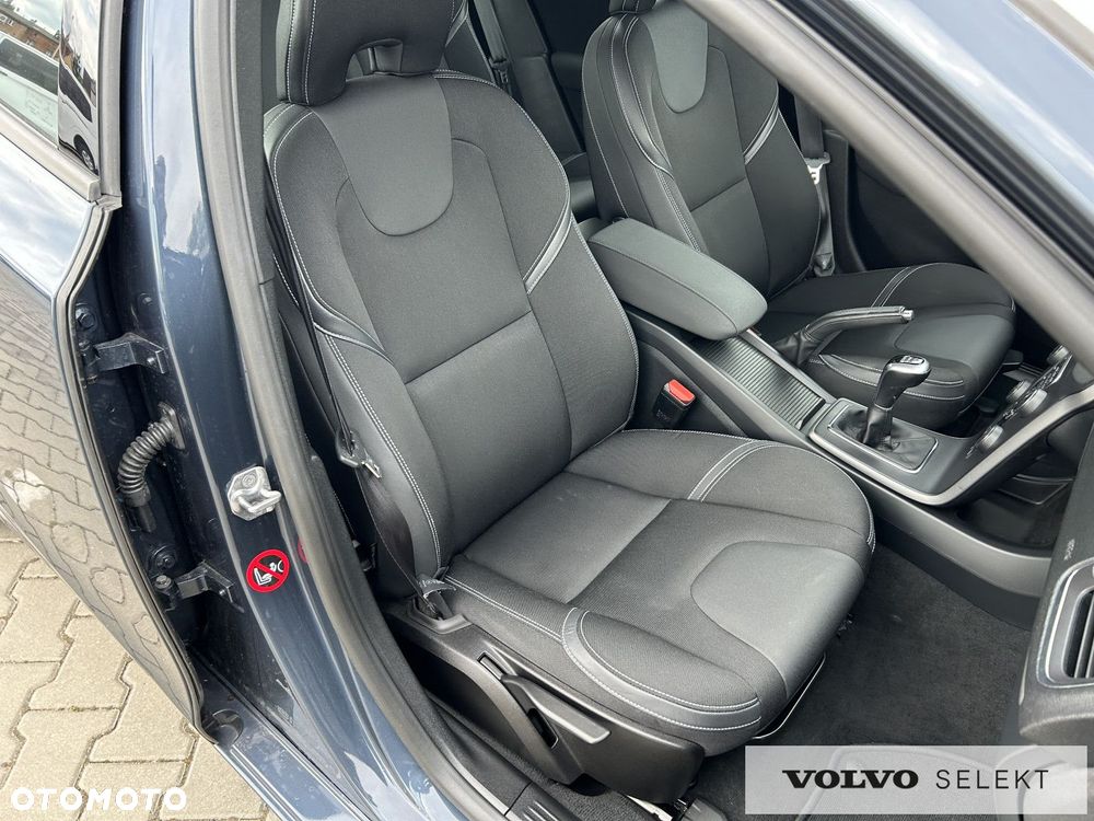 Volvo V40 - 19