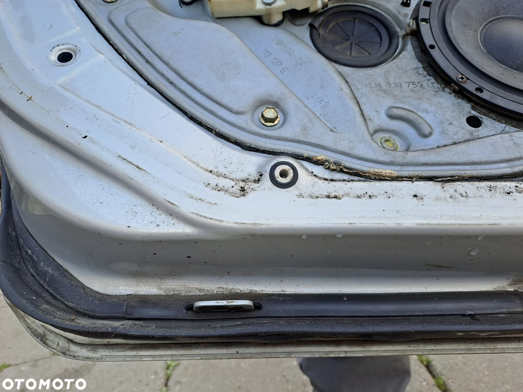 Volkswagen Golf IV 5D drzwi kompletne klapa kod lakieru LB7Z i inne - 18