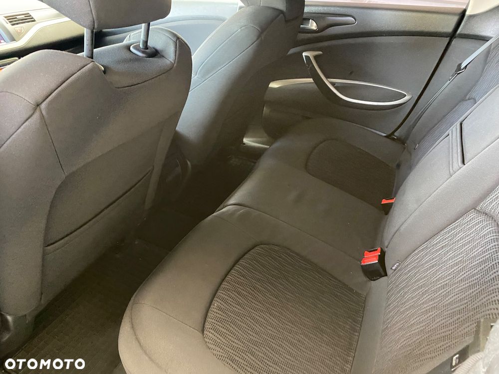 Citroën C5 HDi 110 FAP Business Class - 13