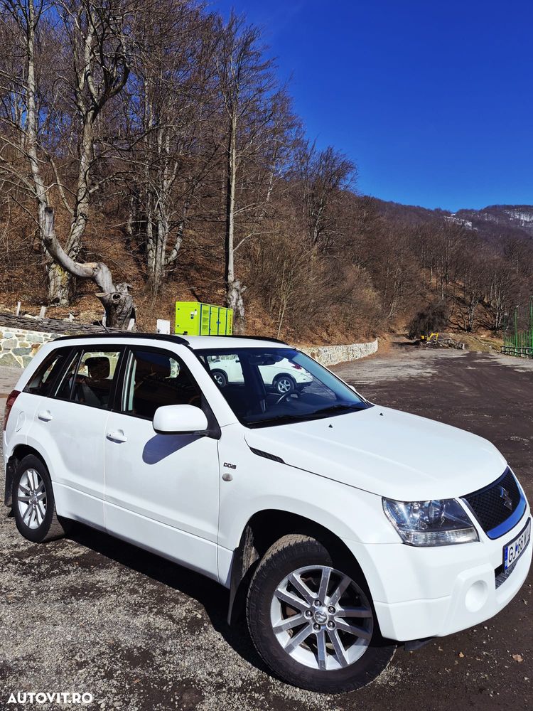 Suzuki Grand Vitara 1.9 DDIS JLX Navi - 1