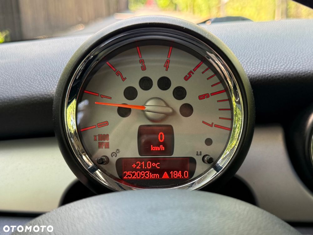 MINI Cooper - 13